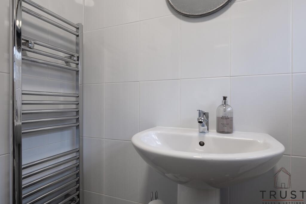 Additional image 16 of Woodlands Road, Gomersal