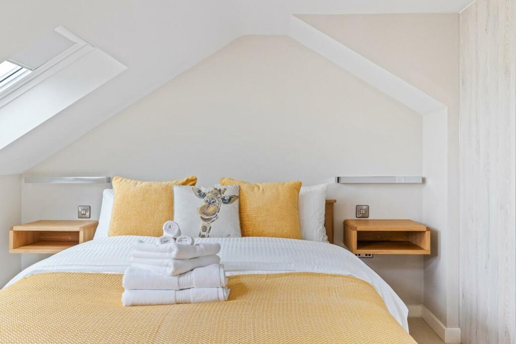 Additional image 10 of Cecil Avenue, St George