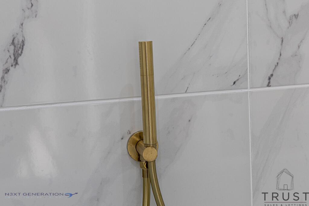 Additional image 48 of Hillside View, Drighlington