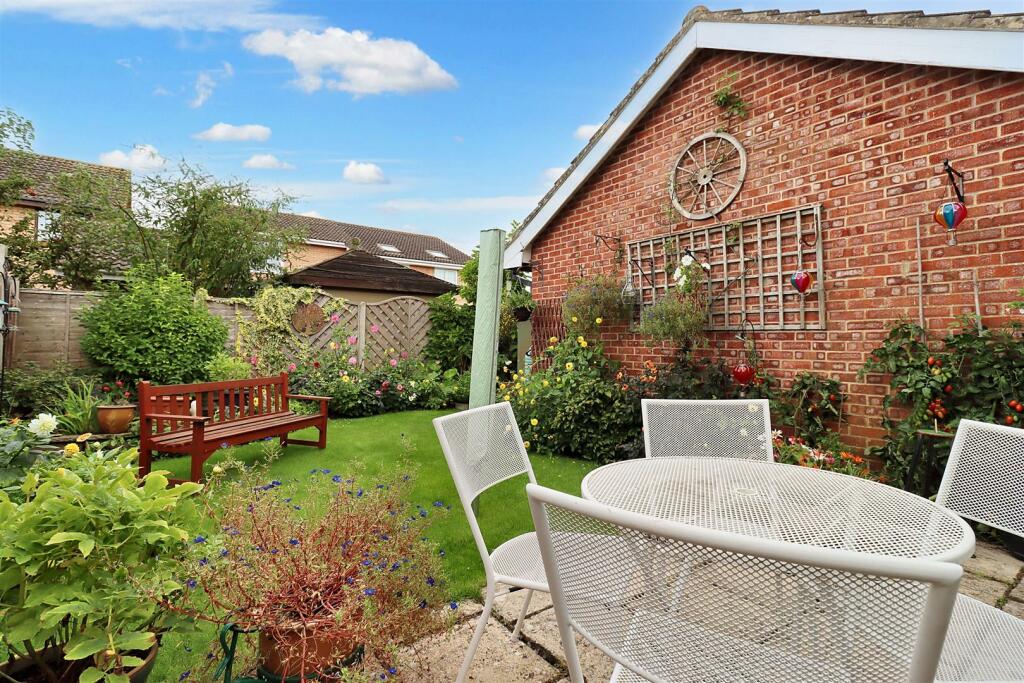 Additional image 13 of Attractive home close to riverbank walks