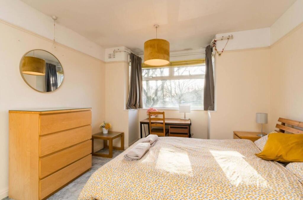 Additional image 16 of Muller Road, Bristol