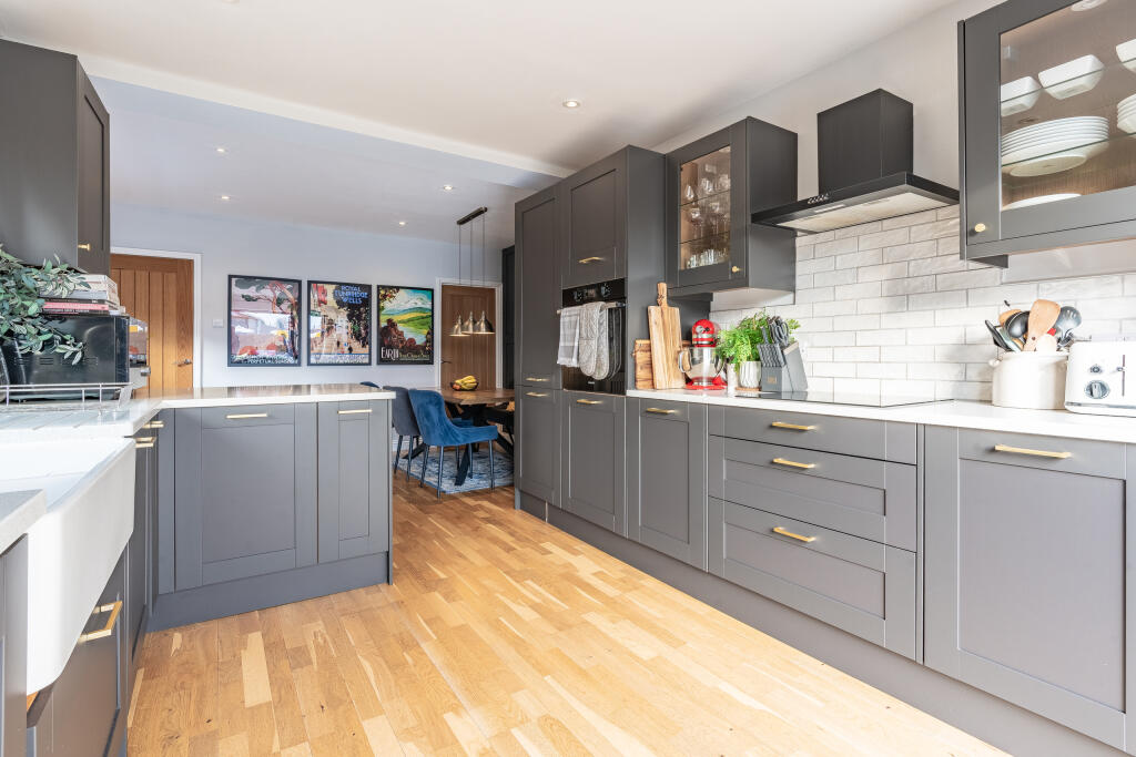 Additional image 10 of Beach Road, Severn Beach, Bristol, Gloucestershire