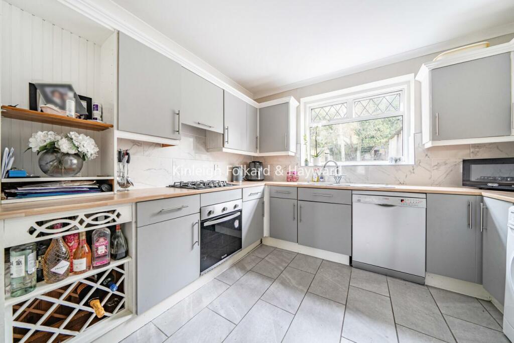 Additional image 11 of Warren Avenue, Bromley