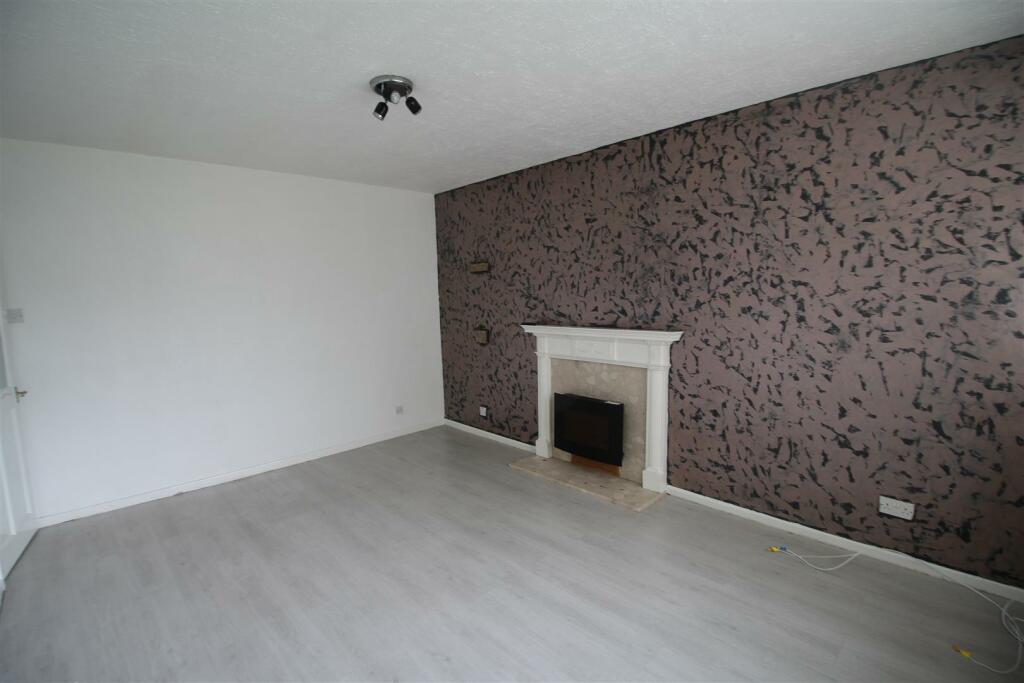 Additional image 4 of Markfield Drive, Low Moor, Bradford