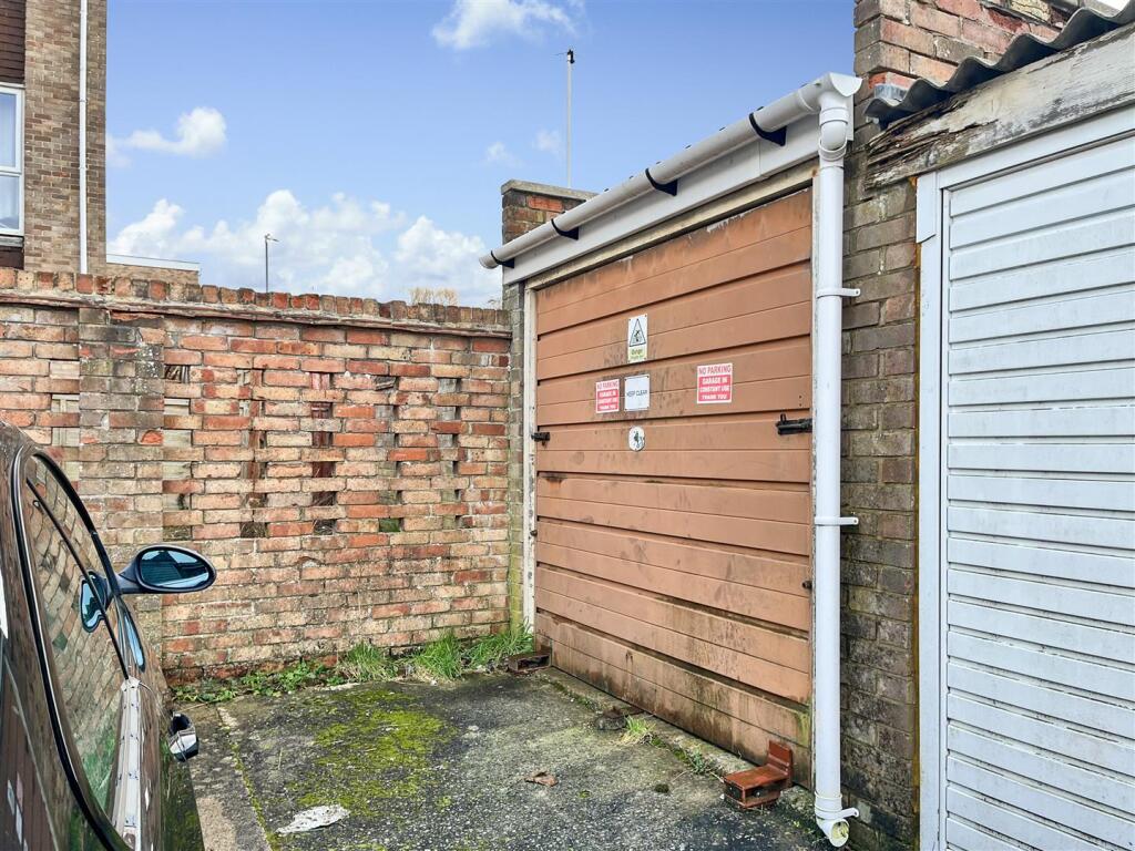 Additional image 14 of Malvern Drive, Warmley, Bristol