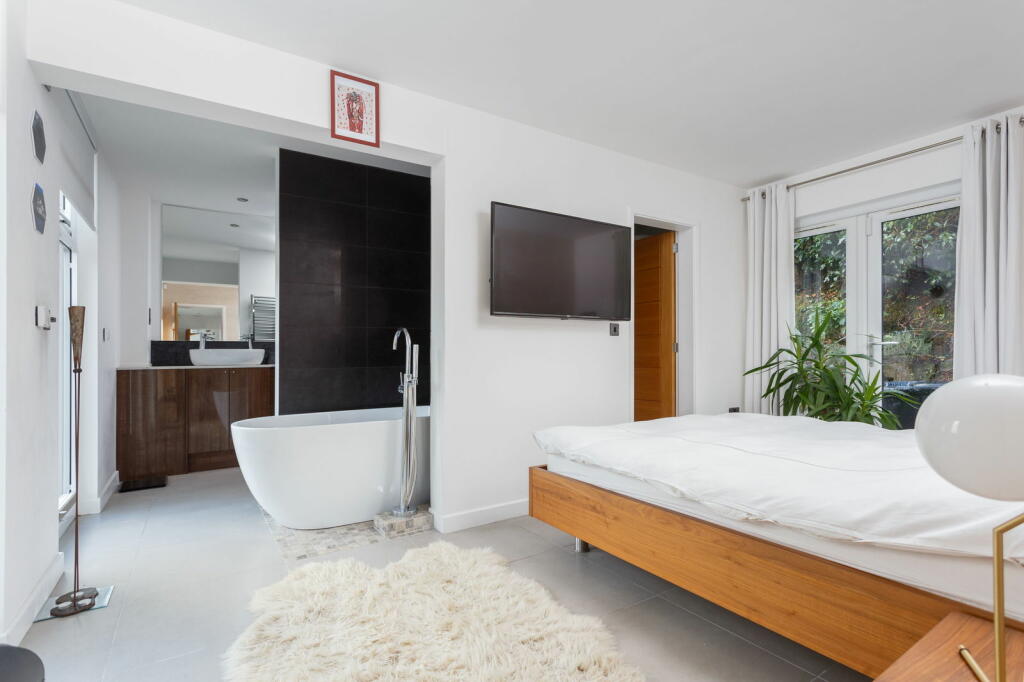 Additional image 20 of Skipton Road, Keighley, Bradford, BD20 6HJ