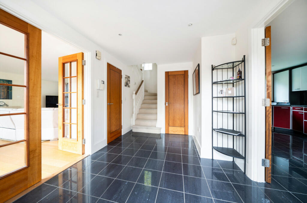 Additional image 4 of Duggan Drive, Chislehurst, Kent, BR7