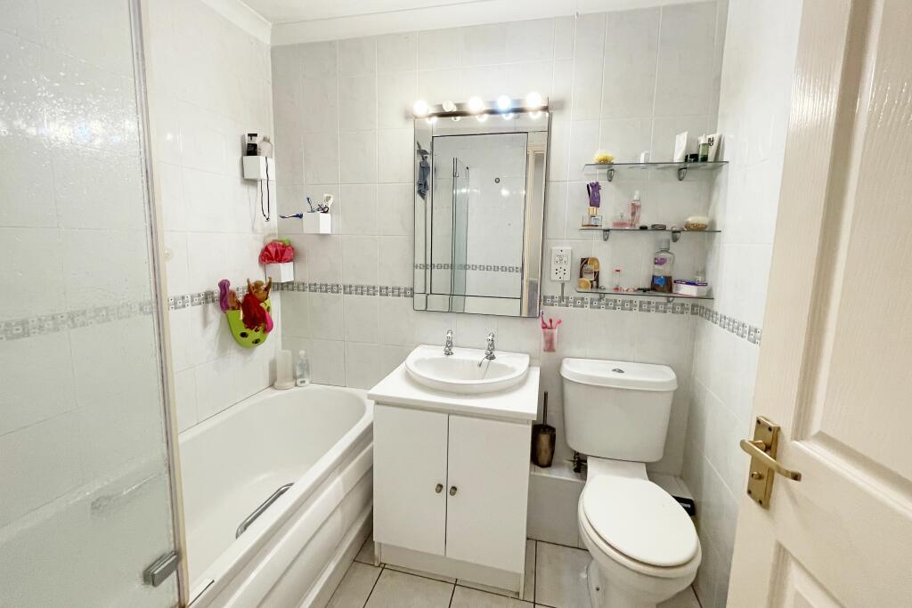 Additional image 15 of Heath Close, Sayers Common, Hassocks, West Sussex, BN6 9XL