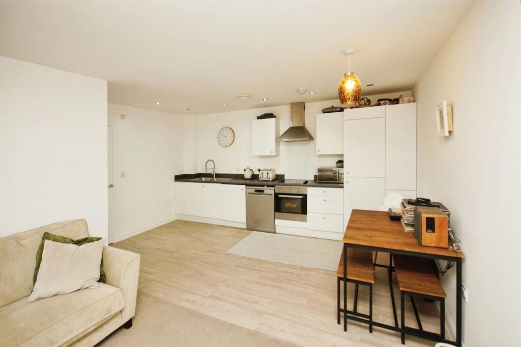 Additional image 11 of Elmtree Way, Kingswood, Bristol