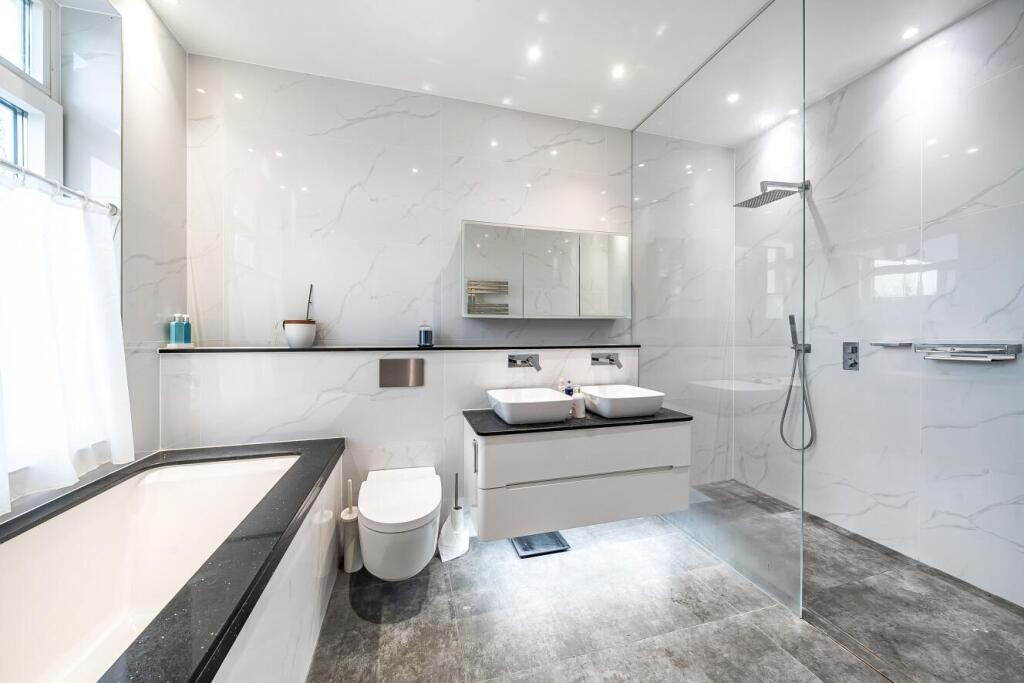 Additional image 5 of Scotts Lane, Bromley