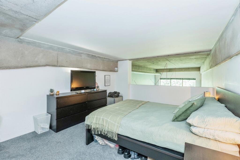 Additional image 15 of Lake Shore Drive, Bristol