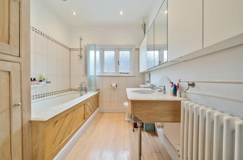 Additional image 20 of Southborough Road, Bickley, Bromley, BR1