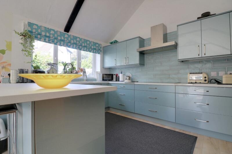 Additional image 12 of Latham Lane, Gomersal, Cleckheaton, West Yorkshire, BD19