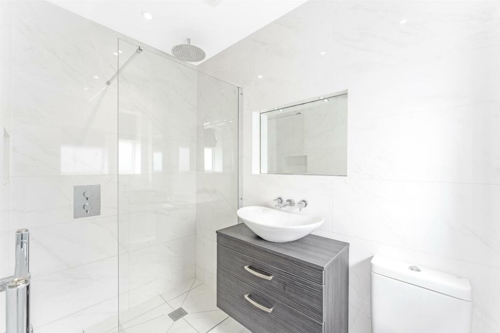 Additional image 15 of Hillside Road, Portishead