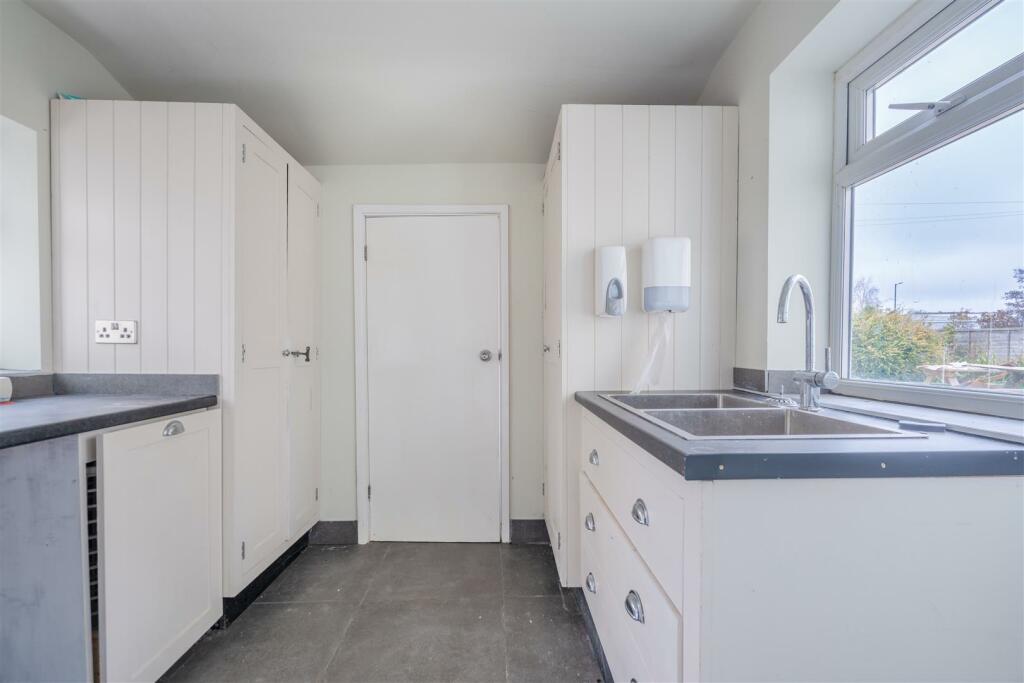 Additional image 6 of Bath Road, Brislington, Bristol