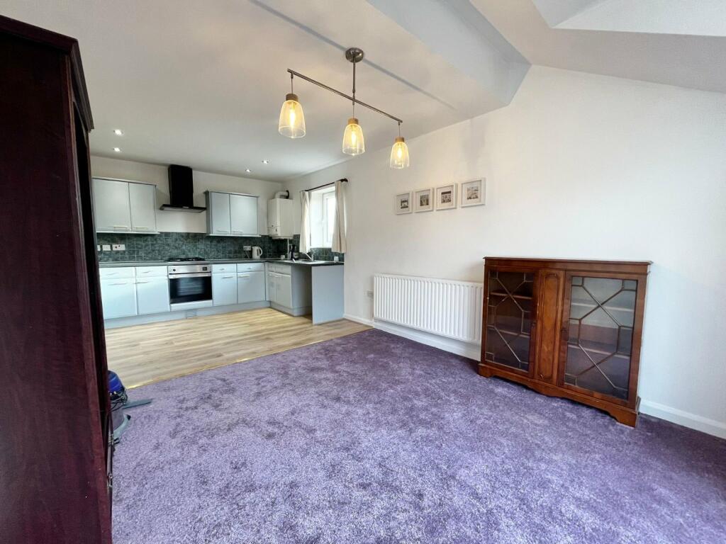 Additional image 6 of Bradford Road, Shipley, West Yorkshire, BD18