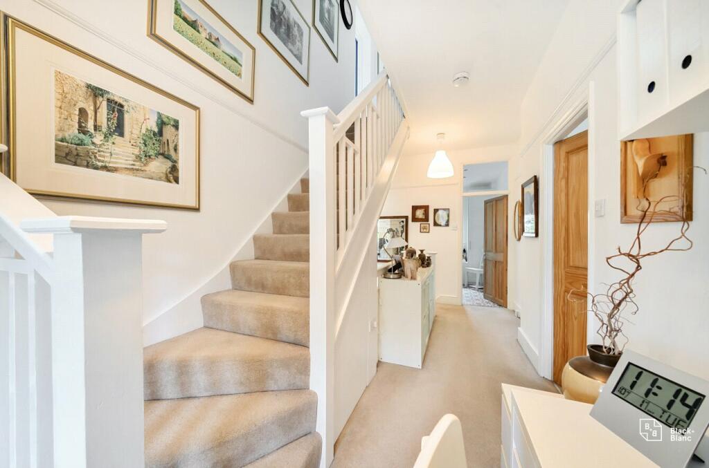 Additional image 22 of Hawes Lane, West Wickham, BR4