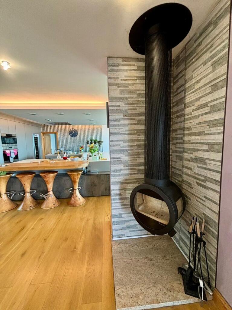 Additional image 29 of Dial Hill Road, Clevedon