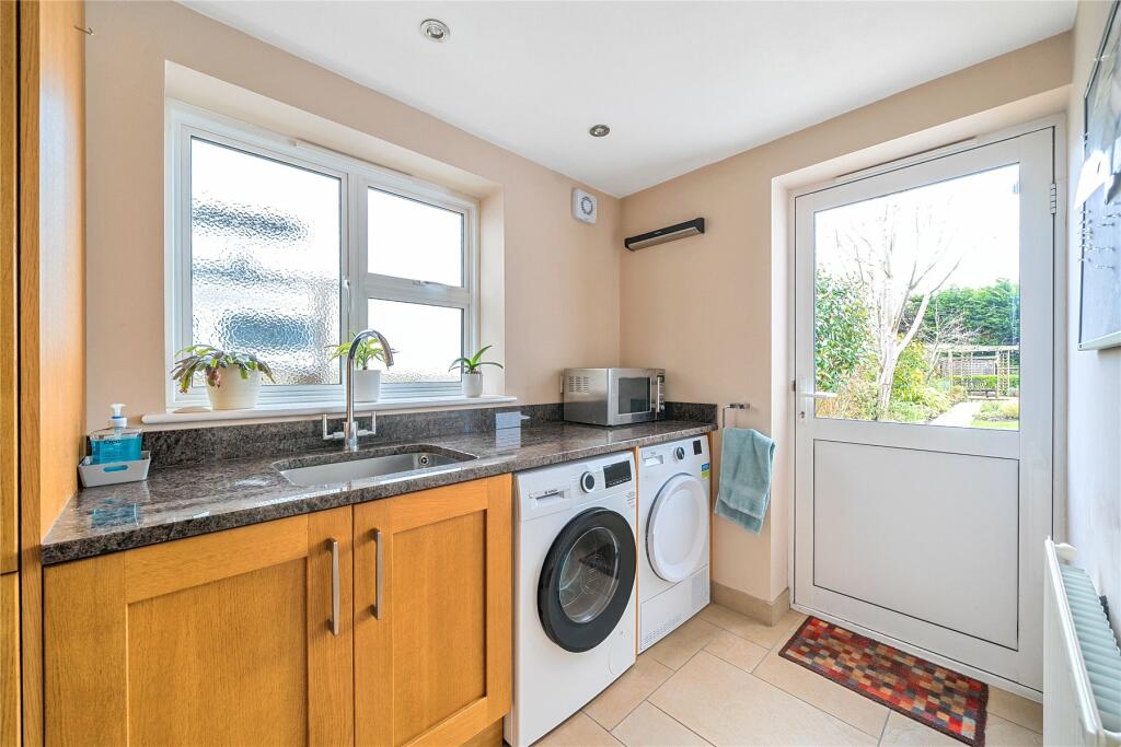 Additional image 16 of Woodland Way, West Wickham