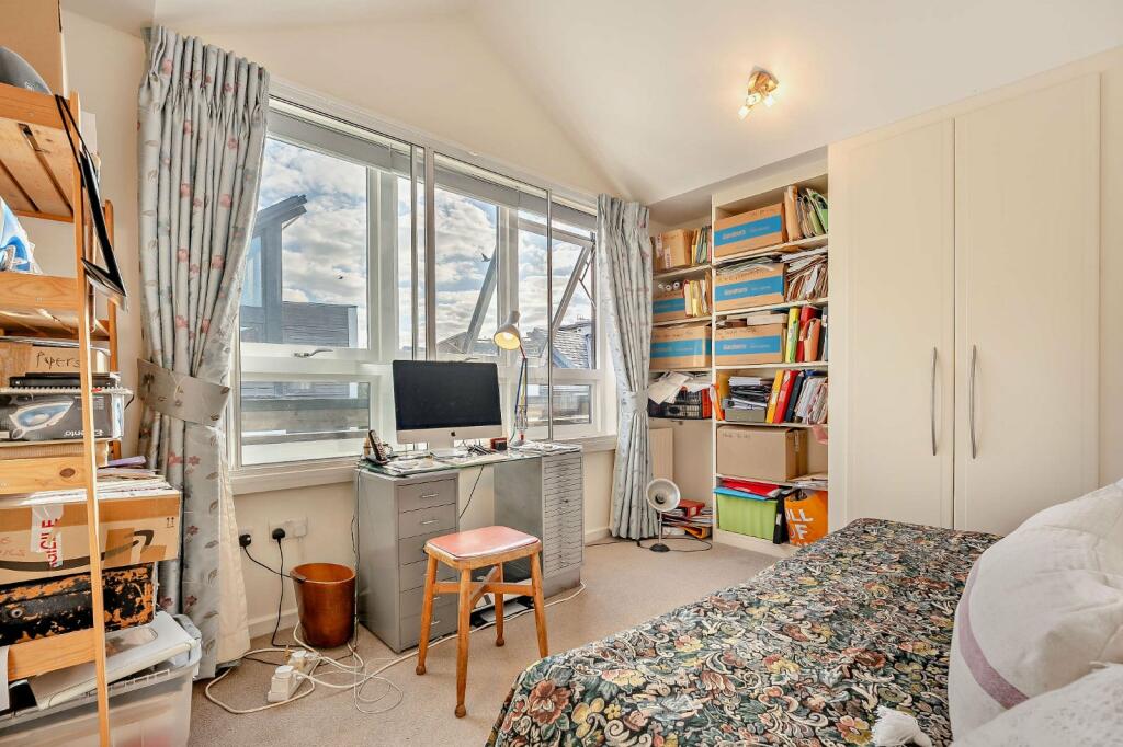 Additional image 12 of St. Nicholas Lane, Lewes, East Sussex