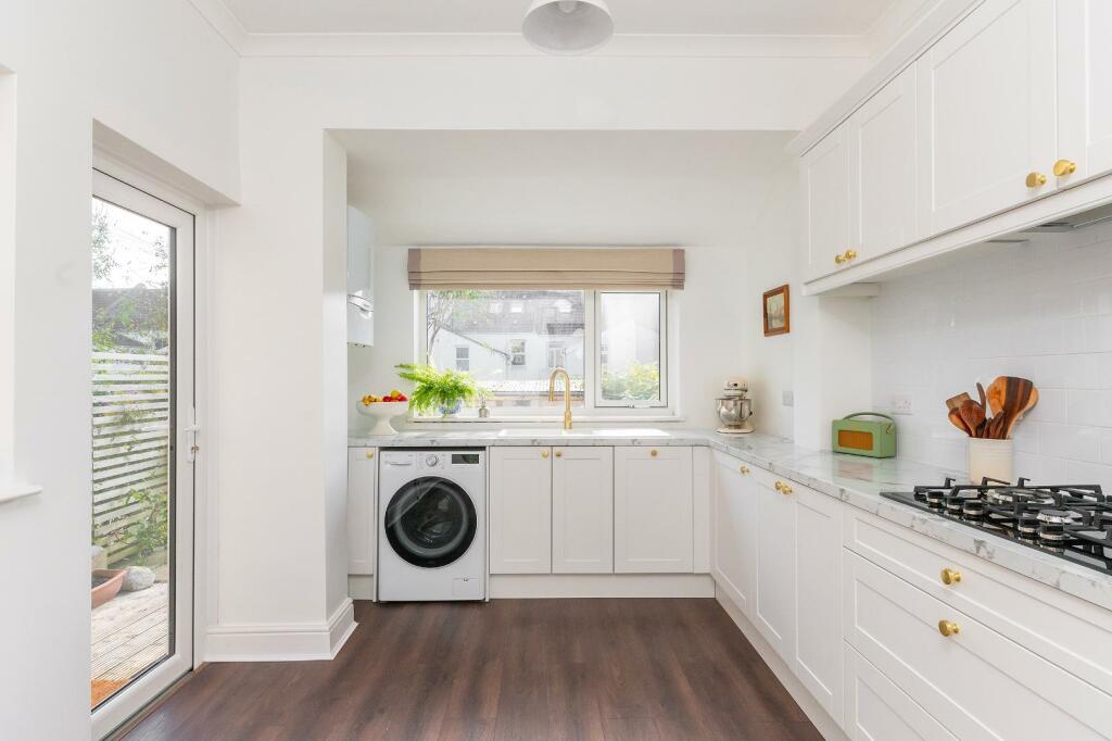 Additional image 13 of Harrowdene Road, Knowle