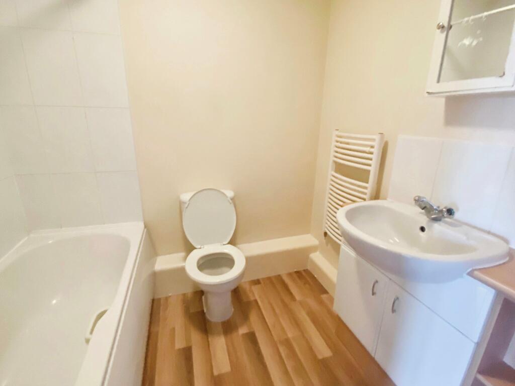 Additional image 4 of Manor Park Road, Cleckheaton, West Yorkshire, BD19