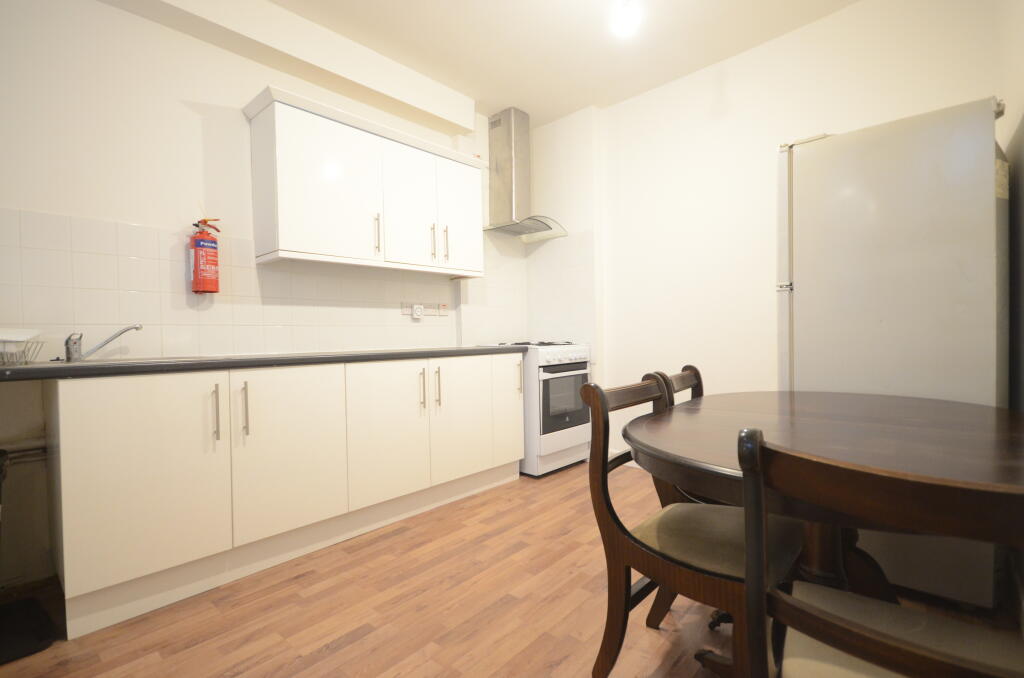 Additional image 4 of Denmark Street, City Centre