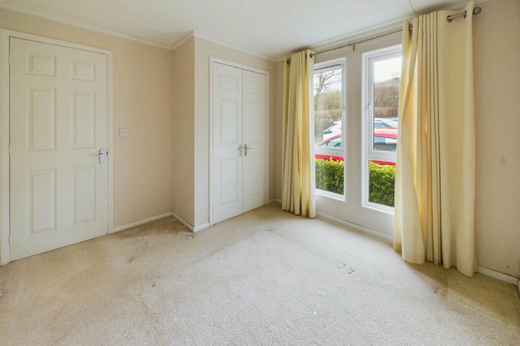 Additional image 6 of The Bay, Walton Bay, Walton-In-Gordano, North Somerset, BS21