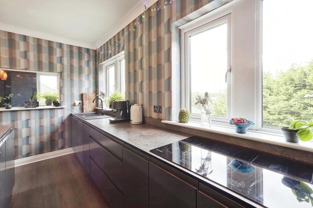 Additional image 7 of Manor Park, Keighley, BD22