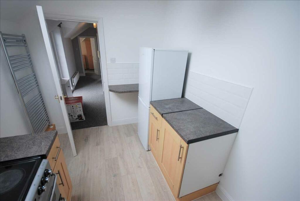 Additional image 7 of Top Floor Flat, Waverley Road