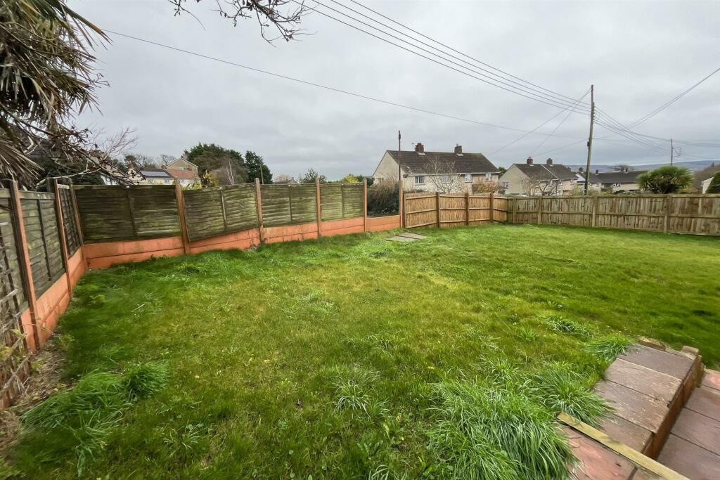 Additional image 4 of HOUSE | BASIC UPDATING | WRAXALL