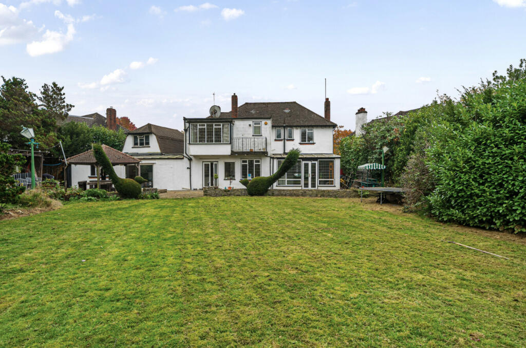 Additional image 37 of Marlings Park Avenue, Chislehurst, BR7