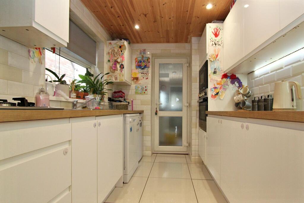 Additional image 6 of Thicket Walk, Thornbury, BS35