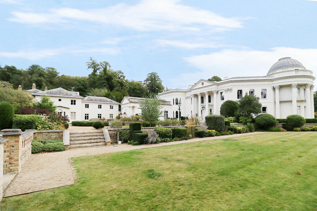 Additional image 15 of Willoughby Lane, Bromley