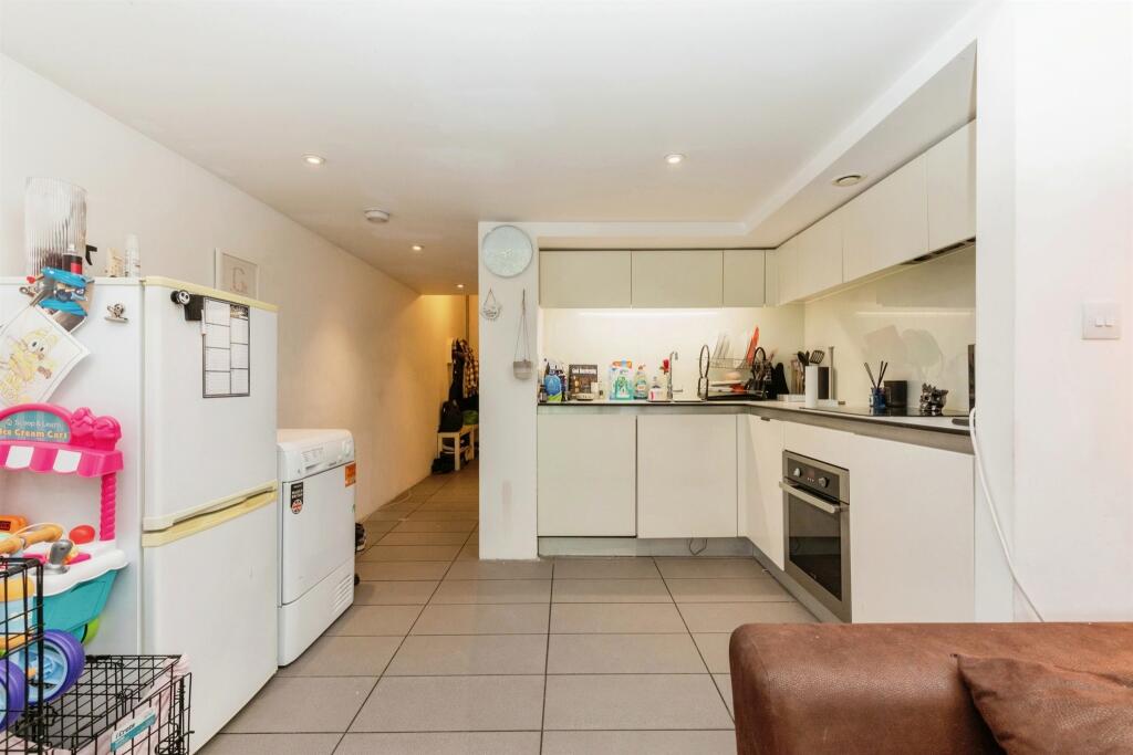 Additional image 8 of Lake Shore Drive, Bristol