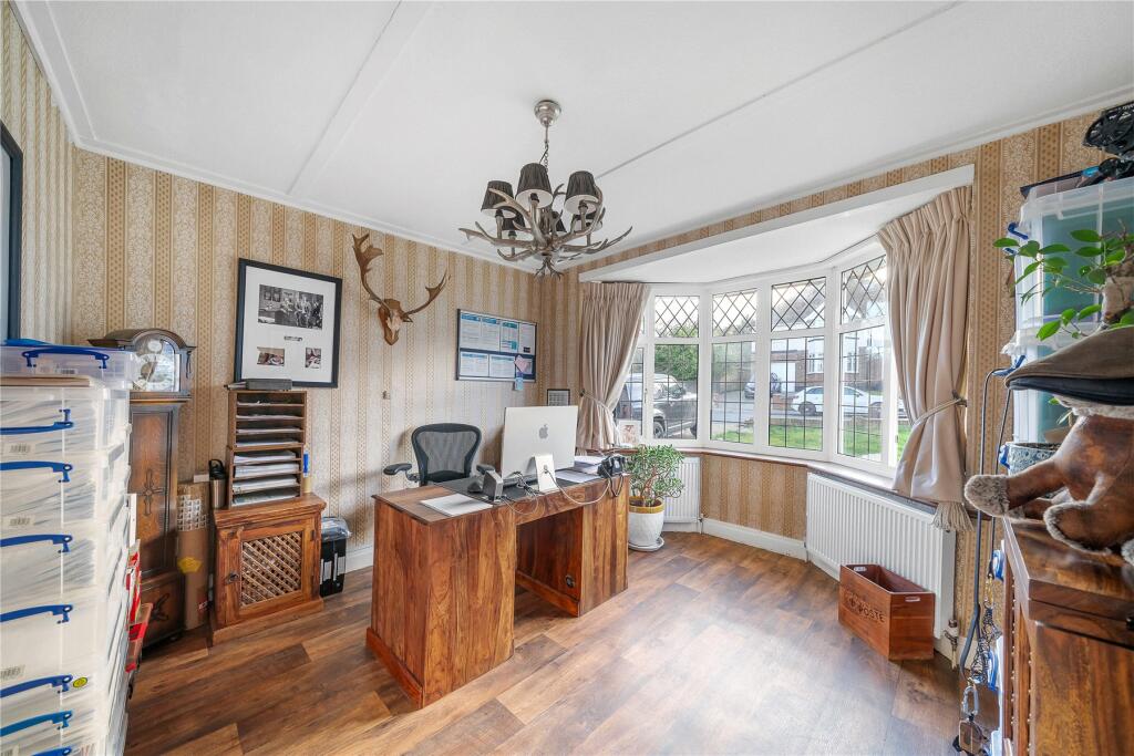 Additional image 15 of Highfield Drive, Bromley, BR2