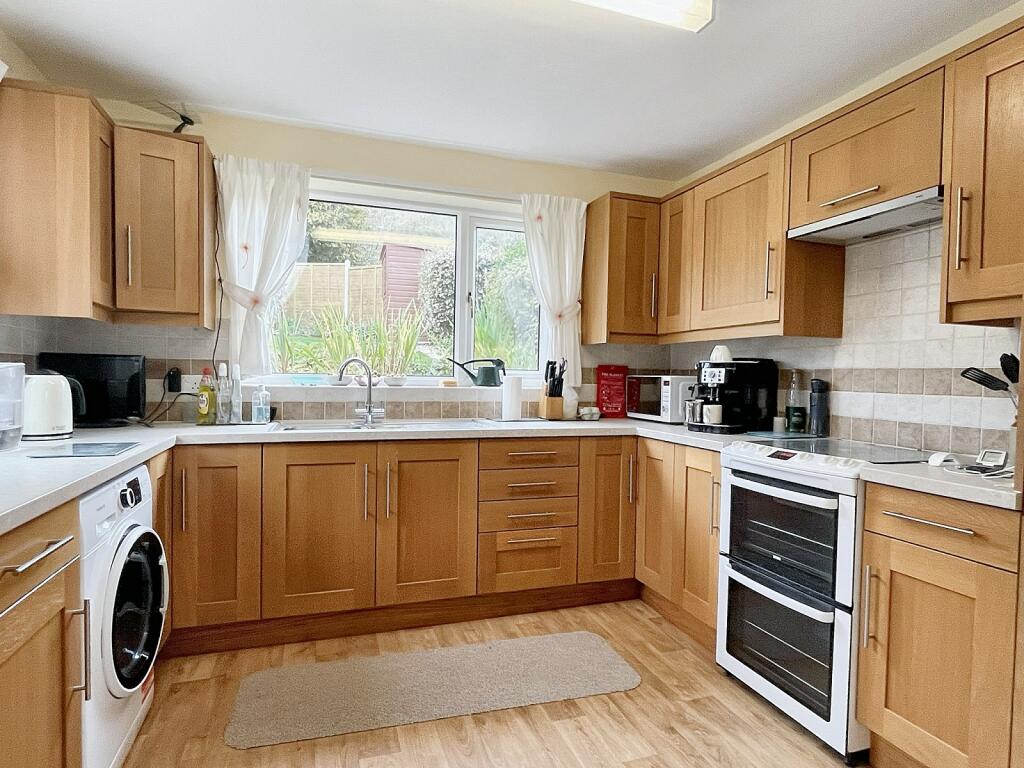 Additional image 8 of Somerville Road, Sandford, Winscombe, North Somerset. BS25 5RR