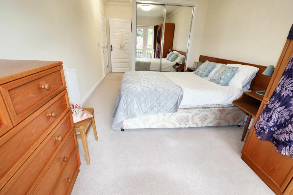 Additional image 7 of Stokefield Close, Thornbury, BS35