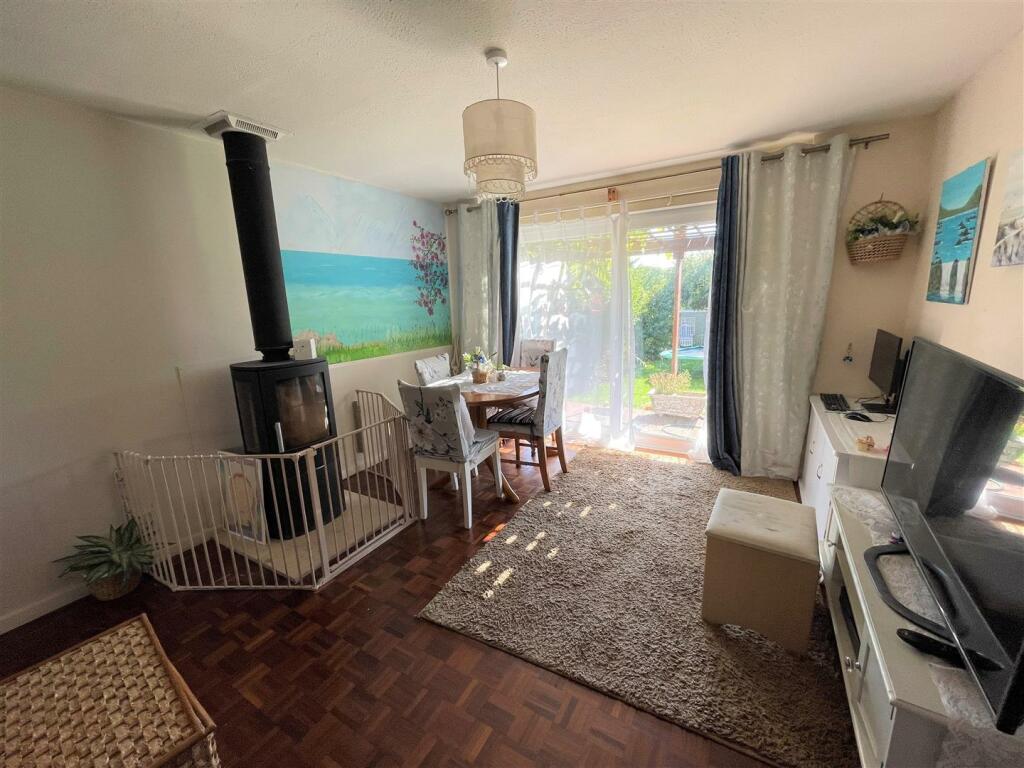 Additional image 5 of St Peters Avenue Weston-super-Mare - Popular Hillside Cul-De-Sac