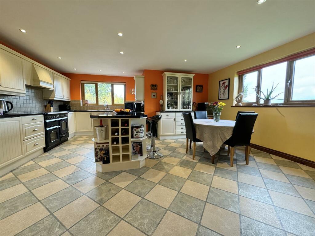 Additional image 21 of Sandford