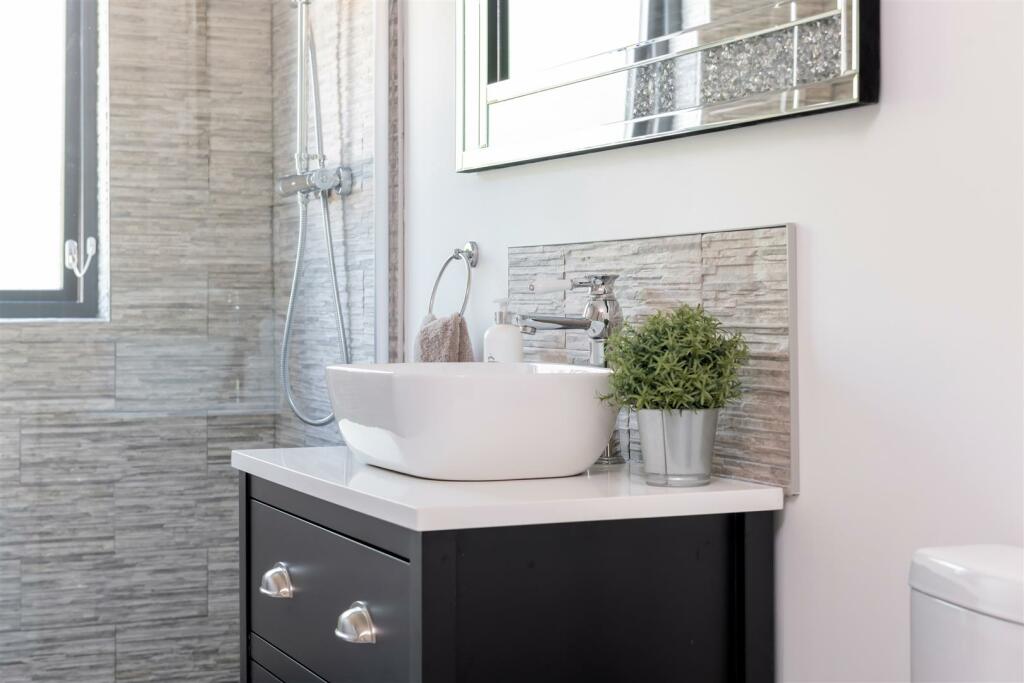 Additional image 16 of The Shallows Saltford