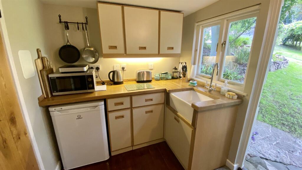 Additional image 36 of Walton Down, Walton-In-Gordano.