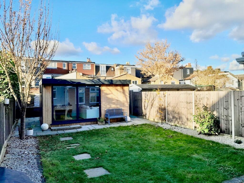 Additional image 3 of Bloomfield Road, Bromley, BR2