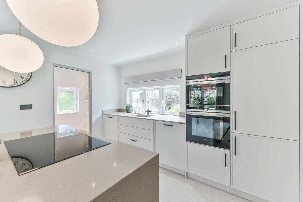 Additional image 18 of Lower Camden, Chislehurst, BR7