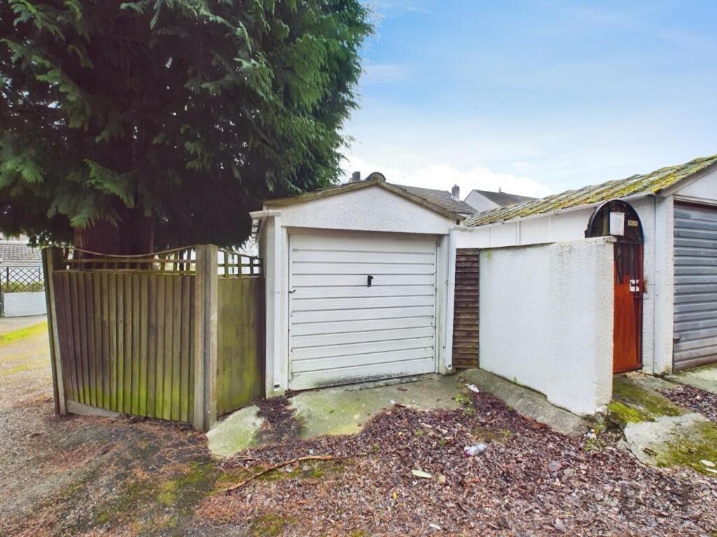 Additional image 13 of Fairlyn Drive, Kingswood