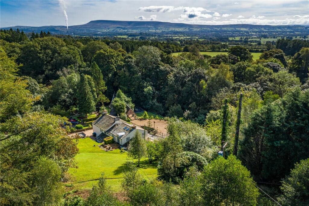 Additional image 21 of Talbot Bridge, Bashall Eaves, Clitheroe, BB7