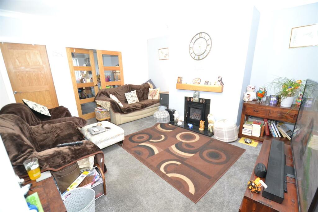 Additional image 12 of Ford Hill, Queensbury, Bradford