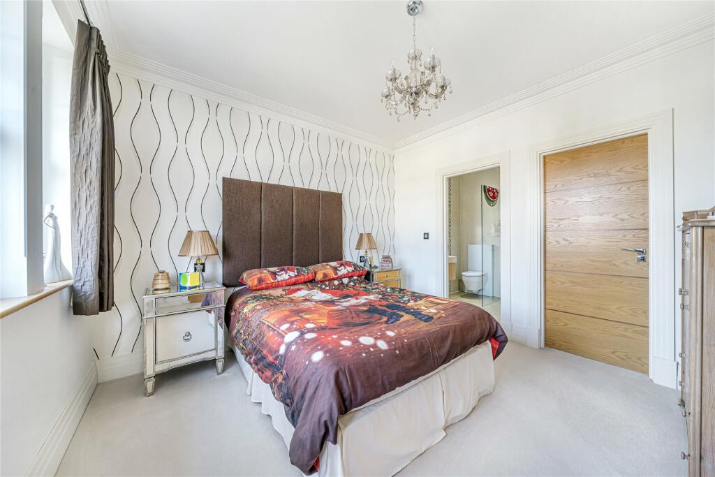 Additional image 19 of The Glen, Farnborough Park