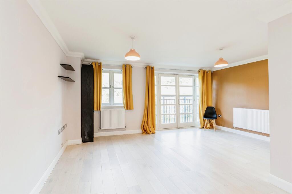 Additional image 8 of Strathearn Drive, Westbury-On-Trym, Bristol