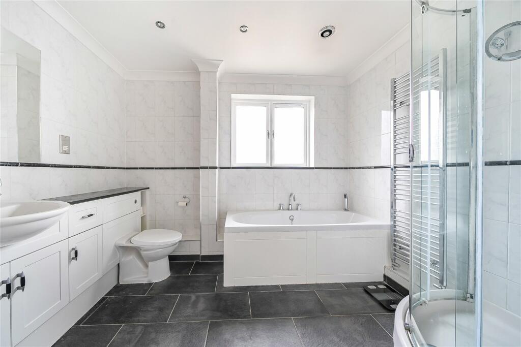 Additional image 19 of Ingleby Way, Chislehurst